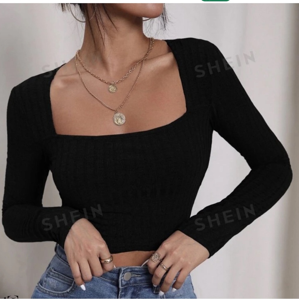 SHEIN square neck long sleeve crop top